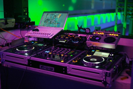 Technika Pioneer CDJ2000 ,DJM800, RMX1000